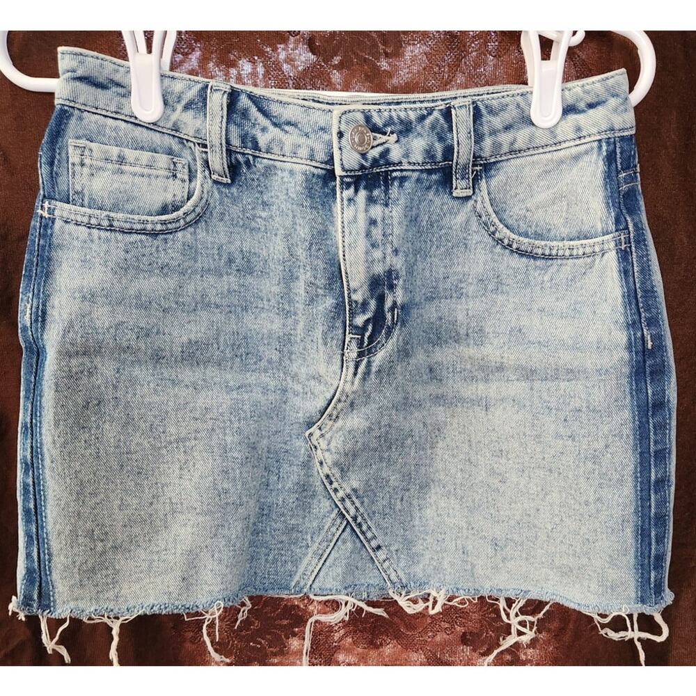 PacSun Denim Skirt Mini  Size 26  Size 6/8 100% Cotton